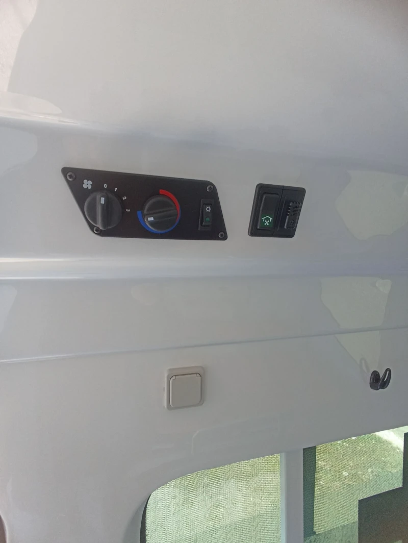 Mercedes-Benz Sprinter 316 4Х4 евро 6, снимка 16 - Бусове и автобуси - 52256908