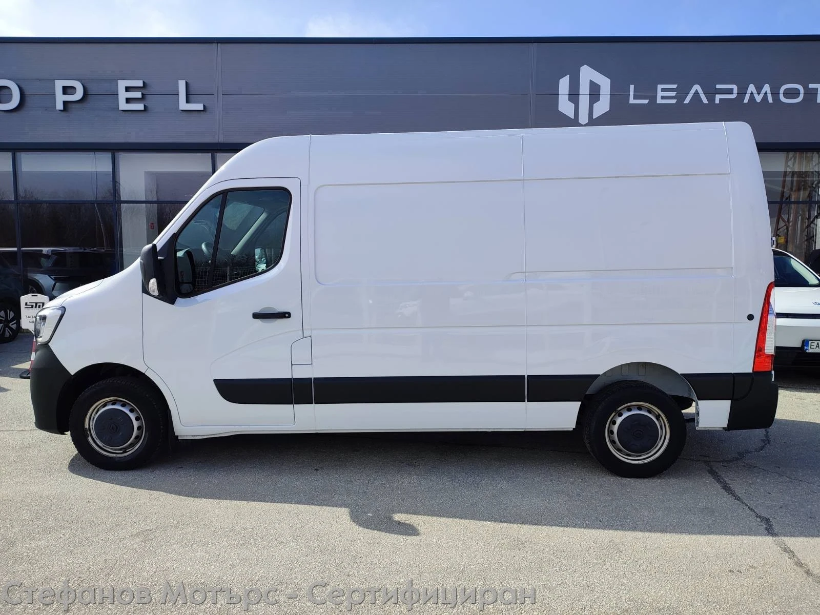 Renault Master Furgon Life L2H2 2.3dCi (135hp) MT6, снимка 4 - Бусове и автобуси - 53909207