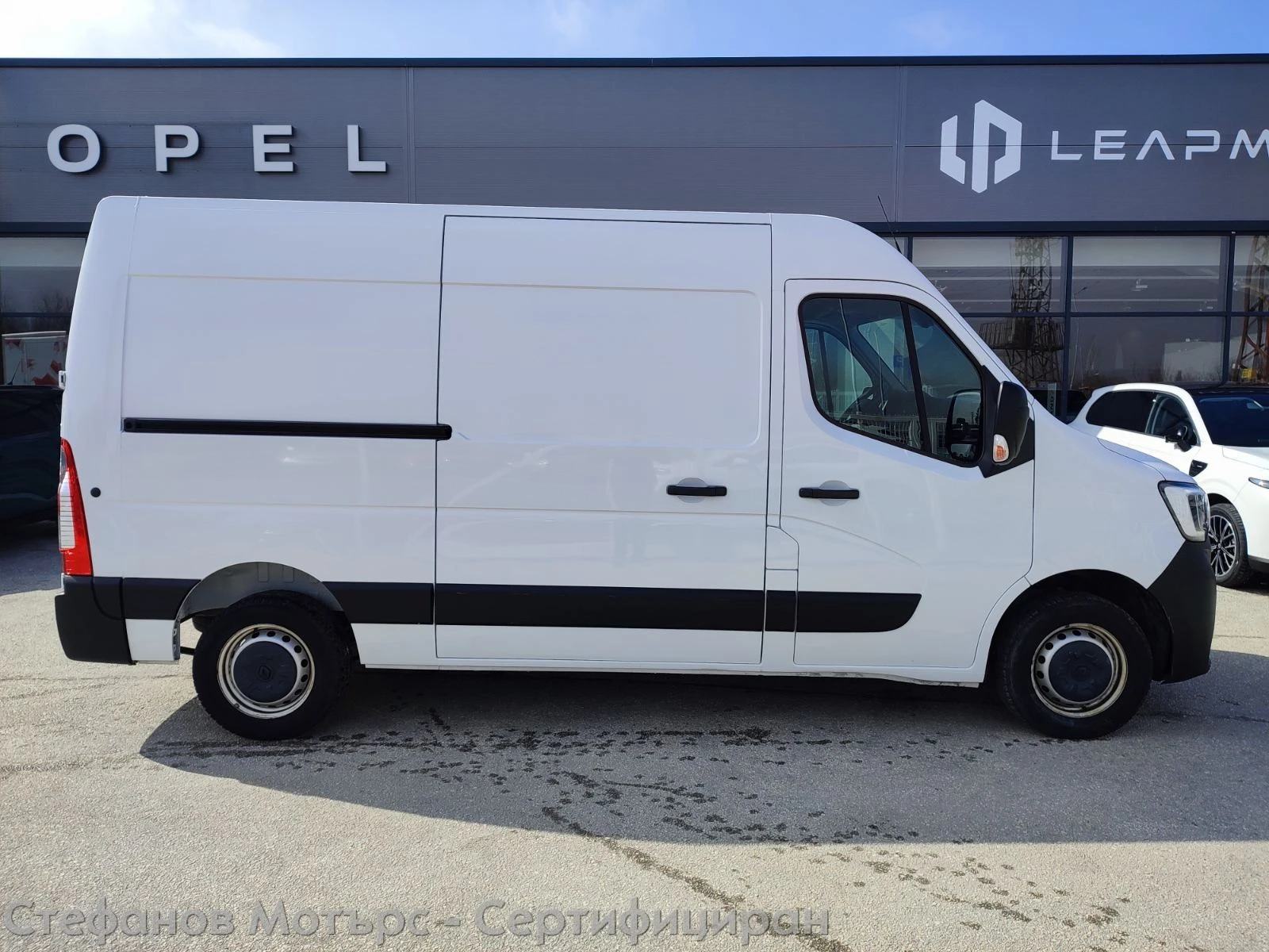 Renault Master Furgon Life L2H2 2.3dCi (135hp) MT6, снимка 5 - Бусове и автобуси - 53909207