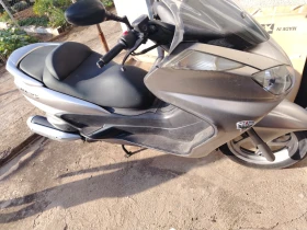 Yamaha Majesty 