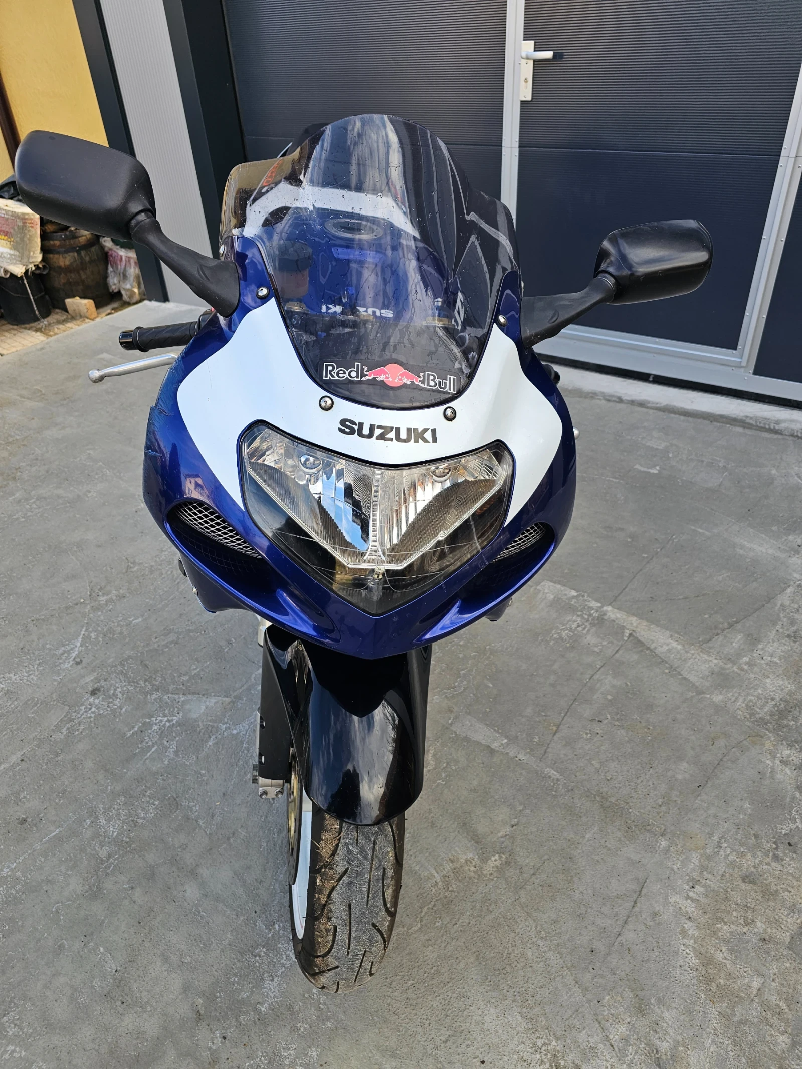 Suzuki Gsxr 750 - изображение 6