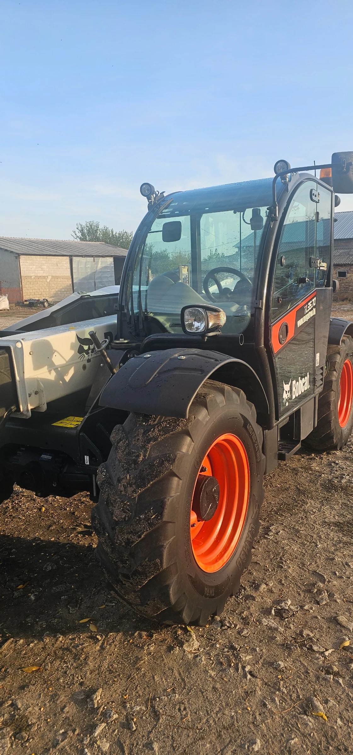 ������������ ������� Bobcat TL | Mobile.bg � ����������� 5
