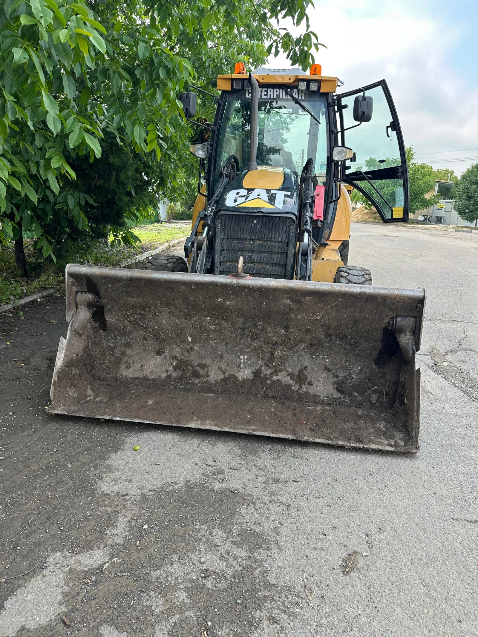 ����� Cat 428� | Mobile.bg � ����������� 3