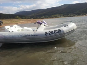 Лодка Bombardier Sea Doo Explorer, снимка 9 - Воден транспорт - 47173631