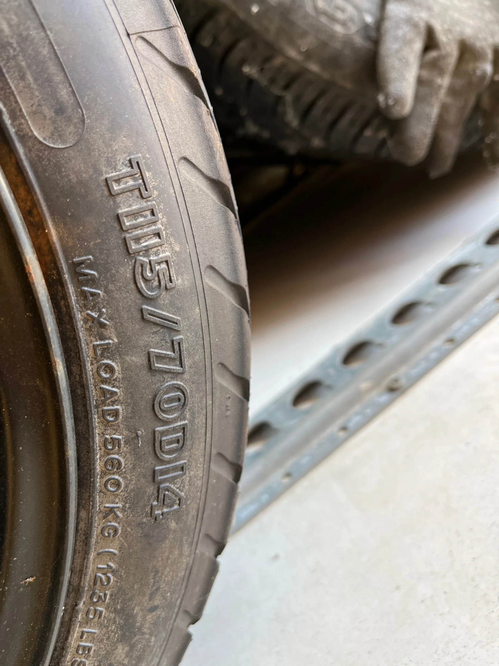    105/70R14  Toyota | Mobile.bg   2