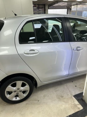 Toyota Yaris 1.3 VVT-i, снимка 4