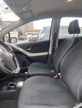Toyota Yaris 1.3 VVT-i, снимка 6
