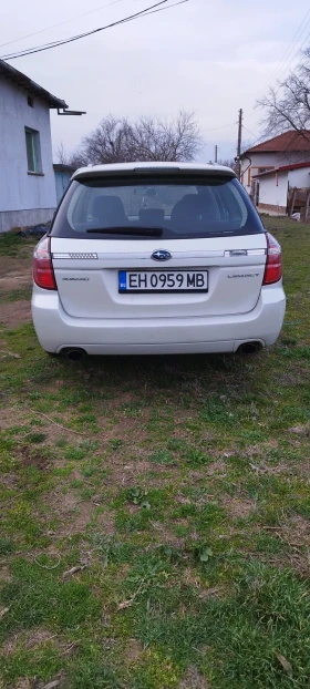 Обява за продажба на Subaru Legacy 2.0i ~8 300 лв. - изображение 1