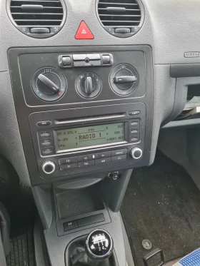 VW Caddy 1.6куб.102к.с. 7местен  - 2699 € / 5278.79 лв. - 71898570 10