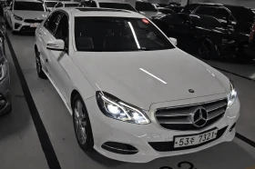 ������ Mercedes-Benz E 220