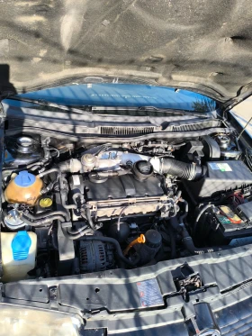 VW Bora - 1650 € / 3227.12 лв. - 98286778 11