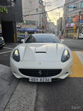 Ferrari California 30* 4.3 V8* 