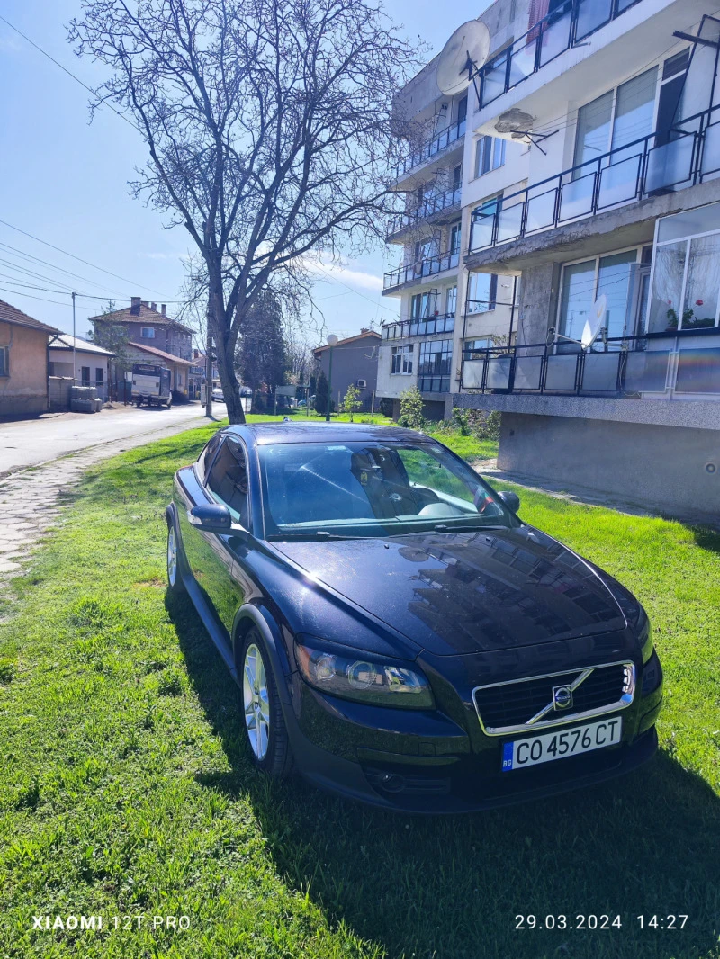 Volvo C30 2.0, снимка 2 - Автомобили и джипове - 45609797