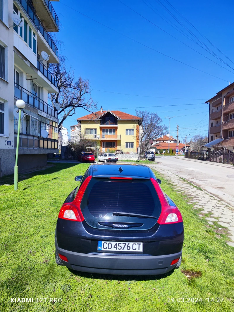 Volvo C30 2.0, снимка 6 - Автомобили и джипове - 45609797