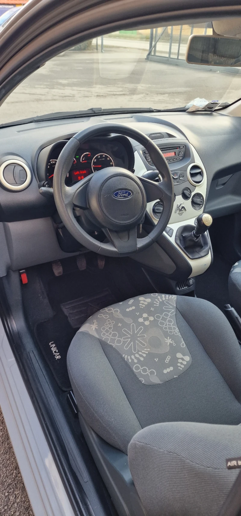 Ford Ka 1.2i 57720km, снимка 9 - Автомобили и джипове - 48480950