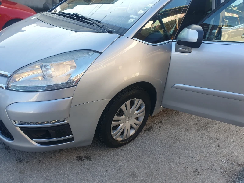 Citroen C4 Picasso, снимка 4 - Автомобили и джипове - 48726347