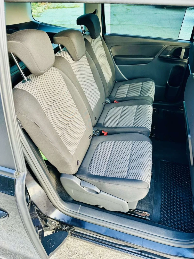 VW Sharan, снимка 9 - Автомобили и джипове - 52051042