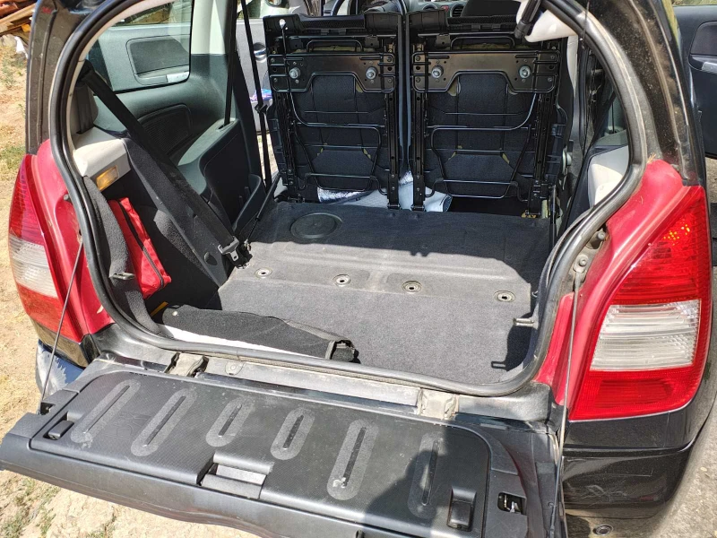 Citroen C2 VTS, снимка 3 - Автомобили и джипове - 52161882