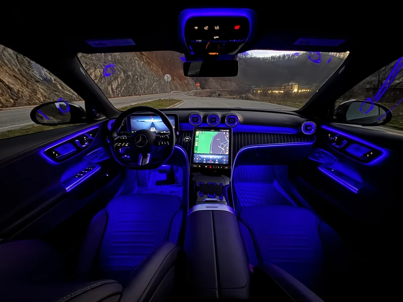 Mercedes-Benz C 300 AMG LINE 4matic, снимка 9 - Автомобили и джипове - 52775972