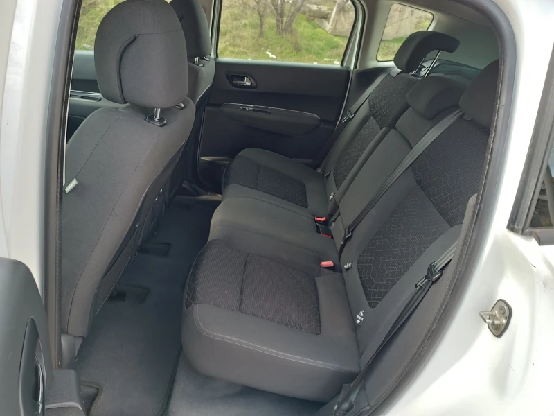 Peugeot 3008 1.6HDI Euro 6B, снимка 11 - Автомобили и джипове - 53466595
