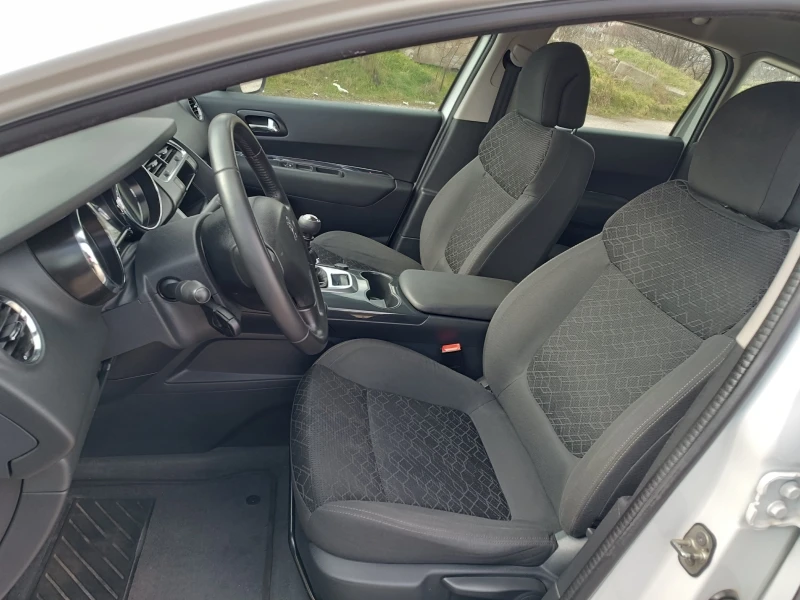 Peugeot 3008 1.6HDI Euro 6B, снимка 10 - Автомобили и джипове - 53466595