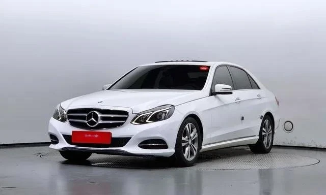Mercedes-Benz E 220 ОЧАКВАН ВНОС 100 000КМ РЕАЛНИ ВИДЕО  - изображение 3