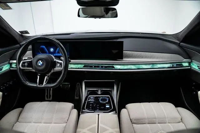 BMW 760 i Xdrive, снимка 9 - Автомобили и джипове - 54434012