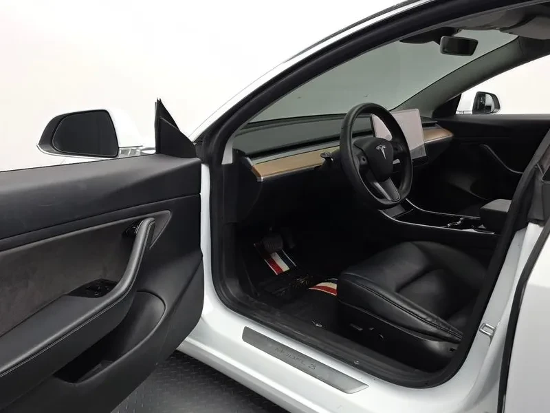 Tesla Model 3 LONG RANGE EXCLUSIVE/AWD, снимка 10 - Автомобили и джипове - 56656674