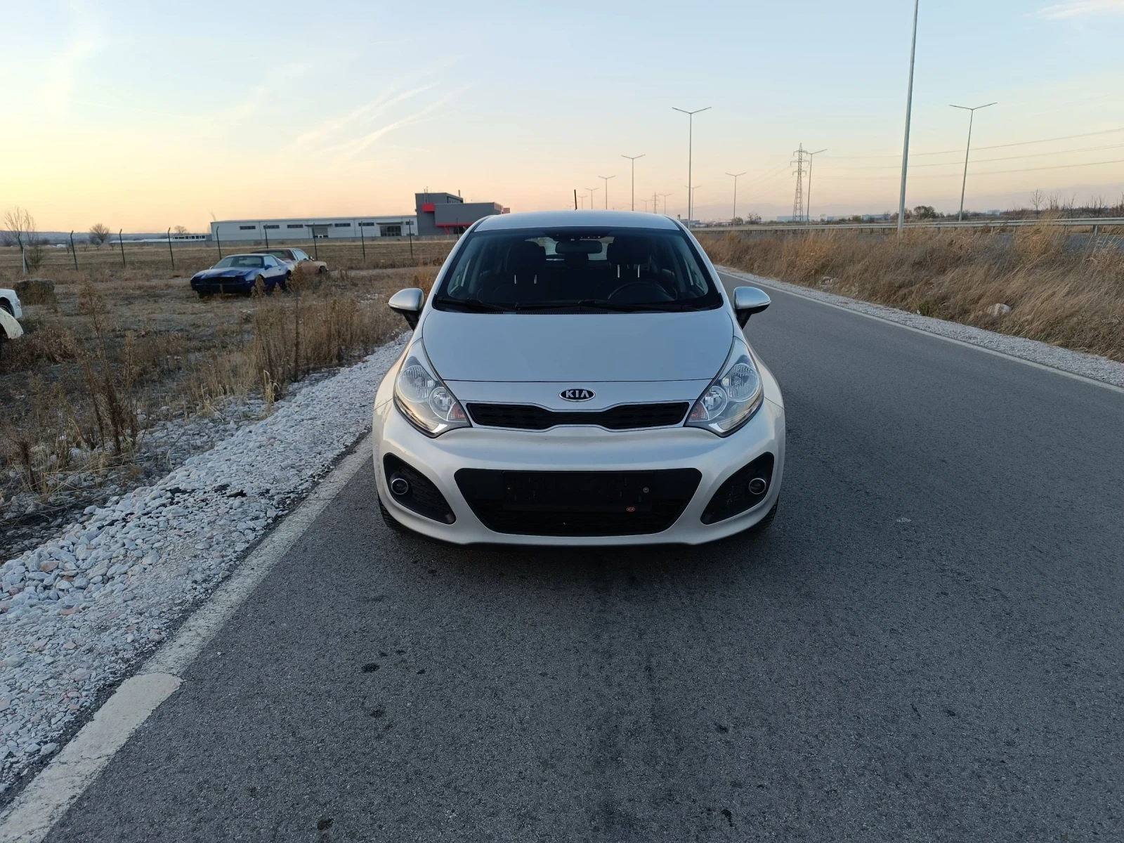 Kia Rio Navi-kamera 133000km. - изображение 8