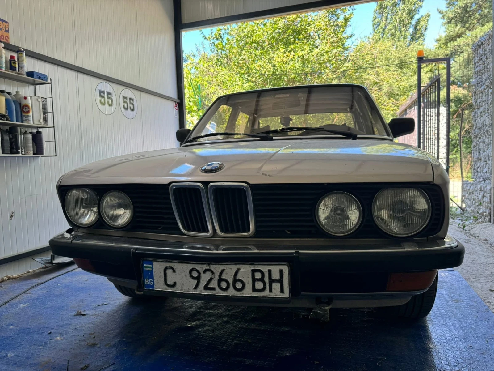 BMW 520  - изображение 2