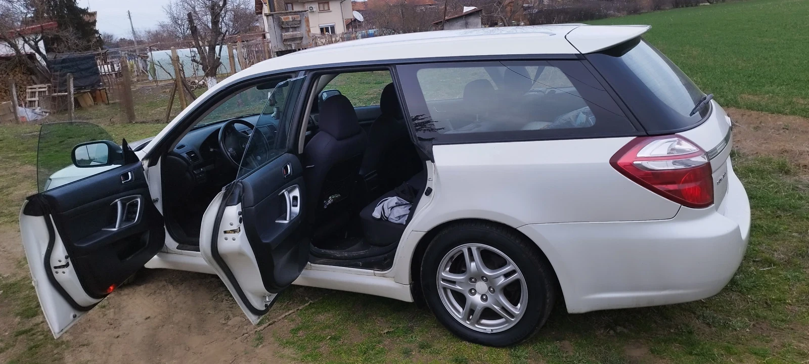 Subaru Legacy 2.0i - изображение 4