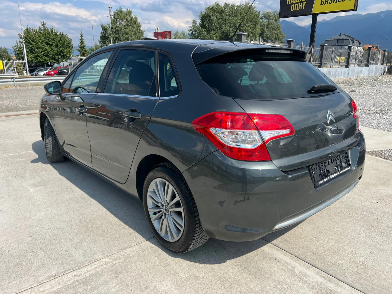 Citroen C4 1.6HDI 130.000km!!! Euro5A - изображение 4