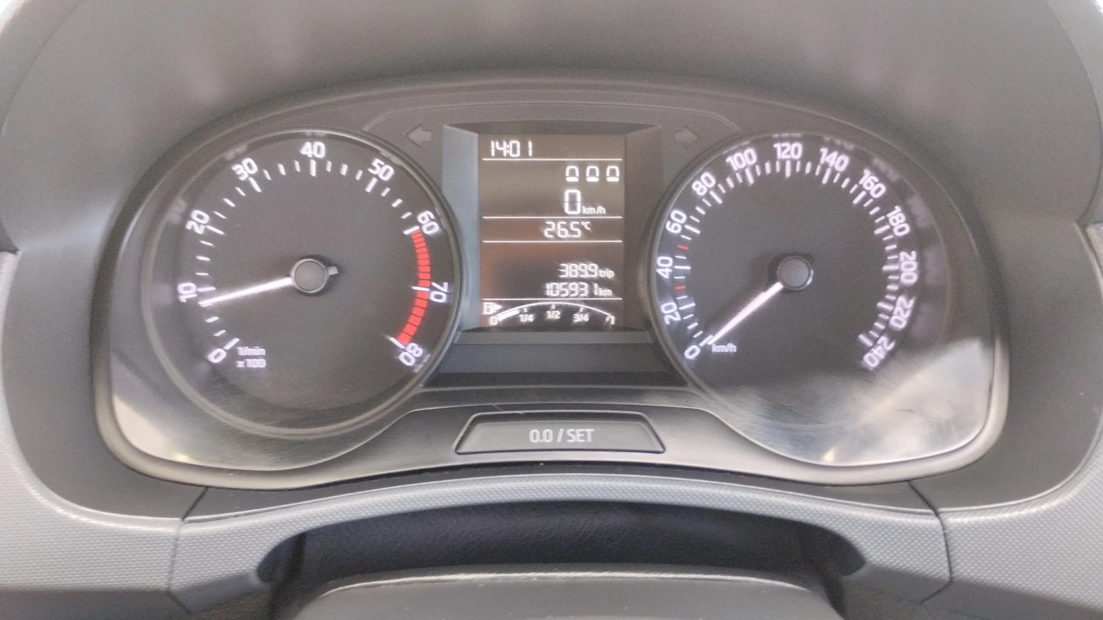 Skoda Fabia  - изображение 8