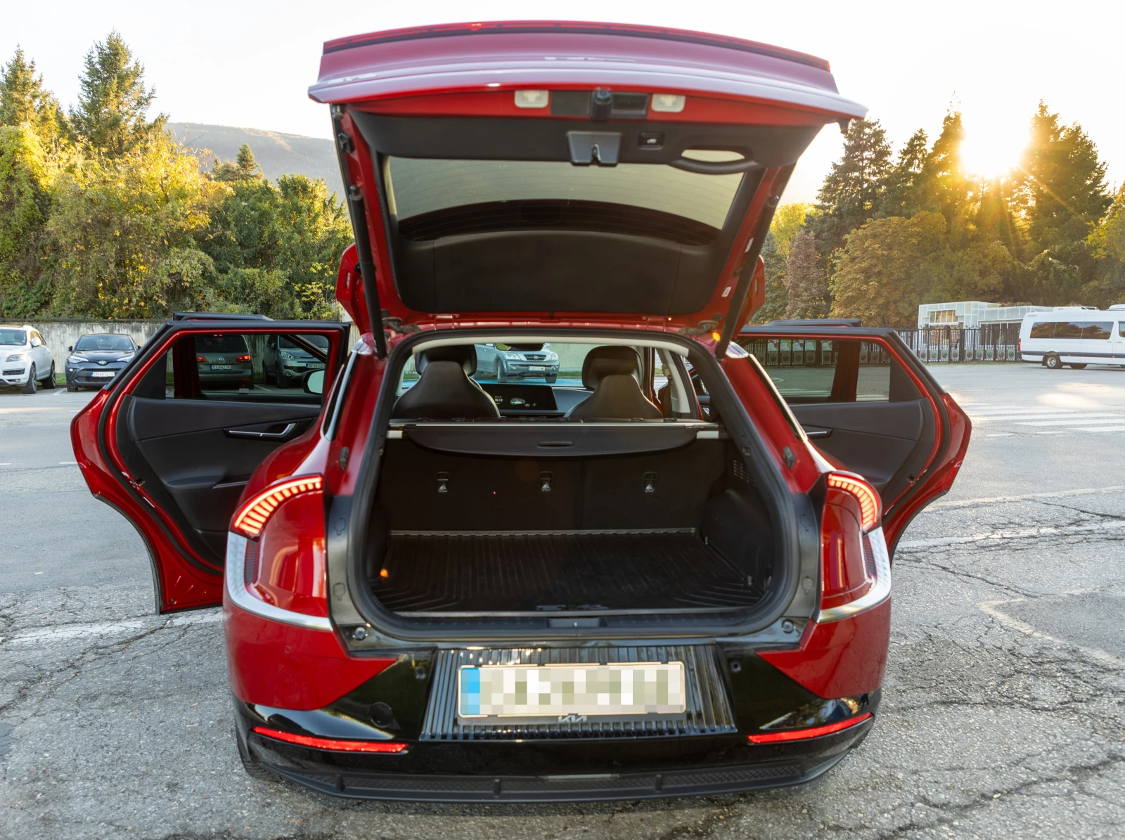 Kia EV6 WIND AWD на ТОП ЦЕНА и с гаранция!!! - изображение 9