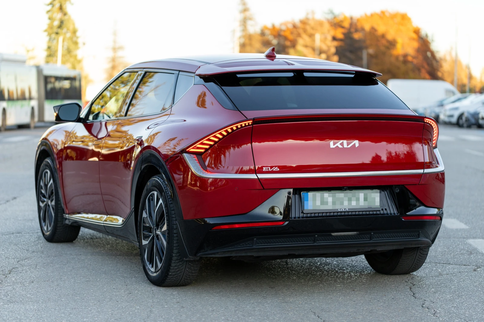 Kia EV6 WIND AWD на ТОП ЦЕНА и с гаранция!!! - изображение 8