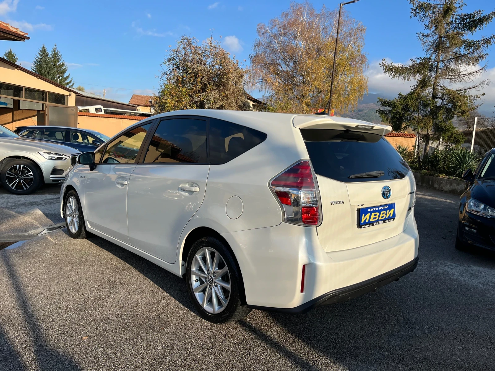 Toyota Prius 1, 8 Prius Plus HYBRID | Mobile.bg   4