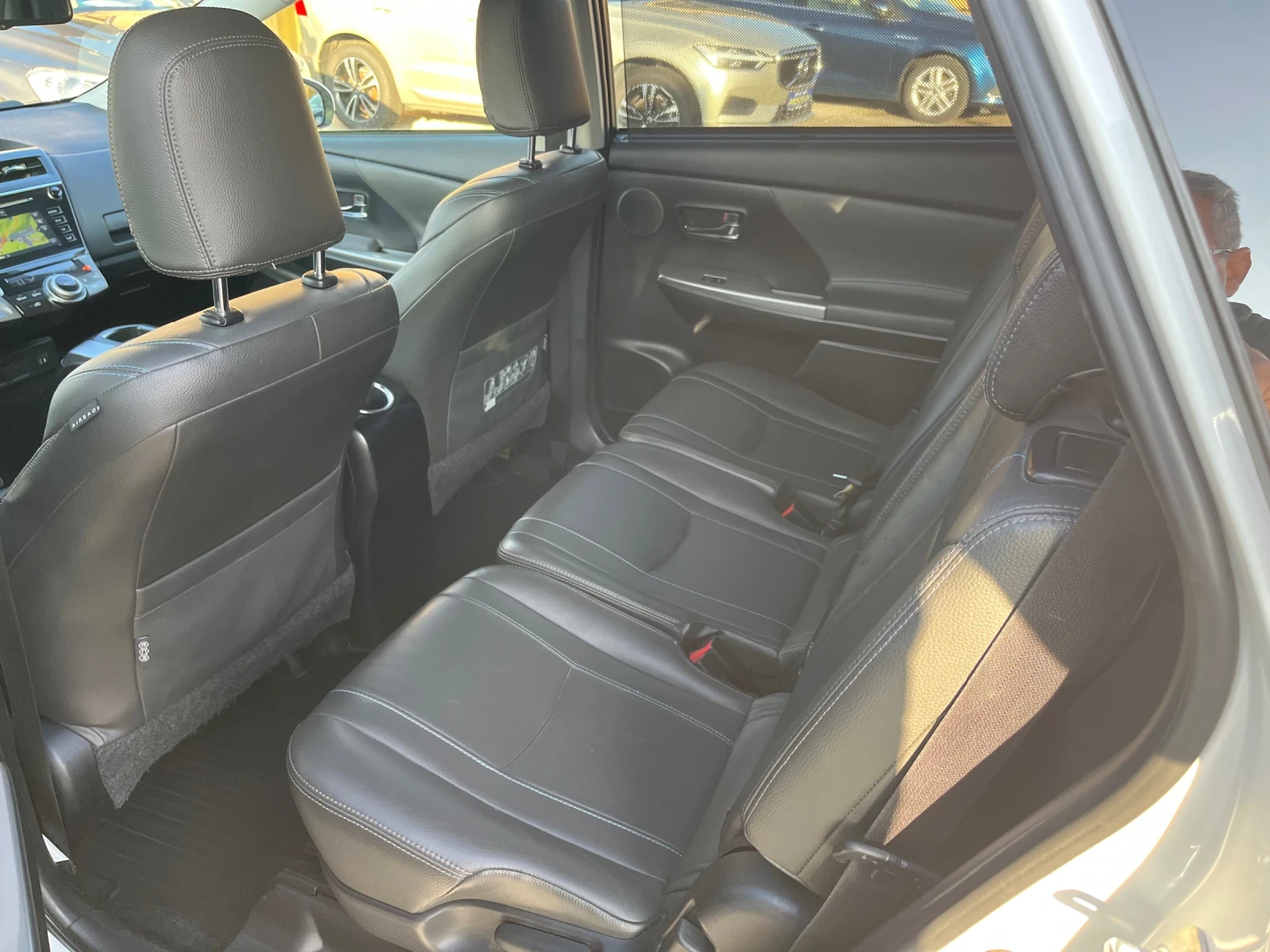 Toyota Prius 1, 8 Prius Plus HYBRID | Mobile.bg   8