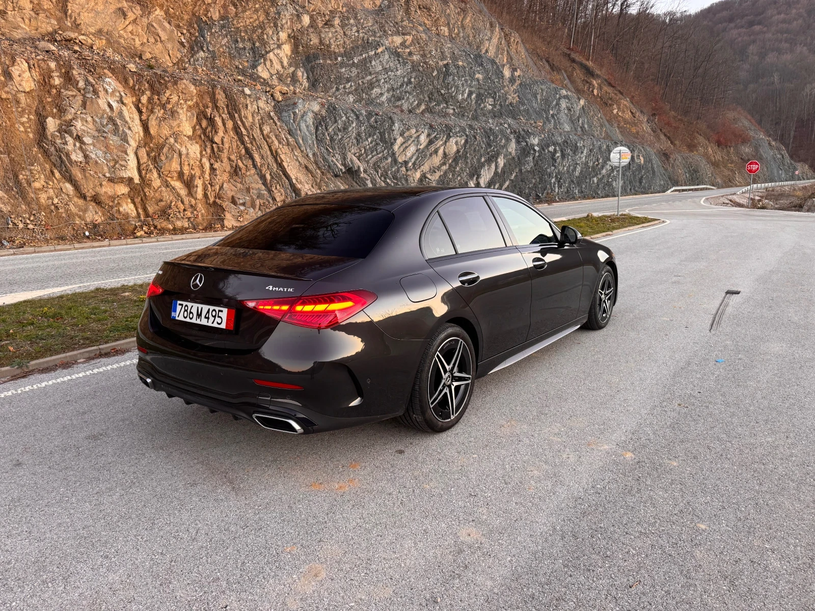 Mercedes-Benz C 300 AMG LINE 4matic - изображение 5