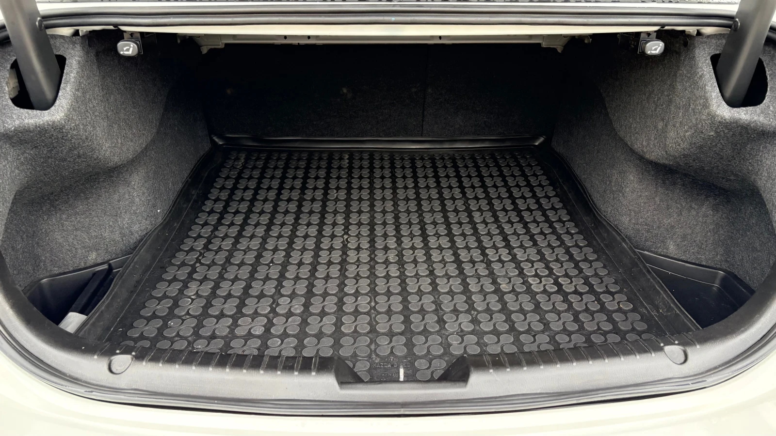 Mazda 6 Takumi, снимка 16 - Автомобили и джипове - 53725629