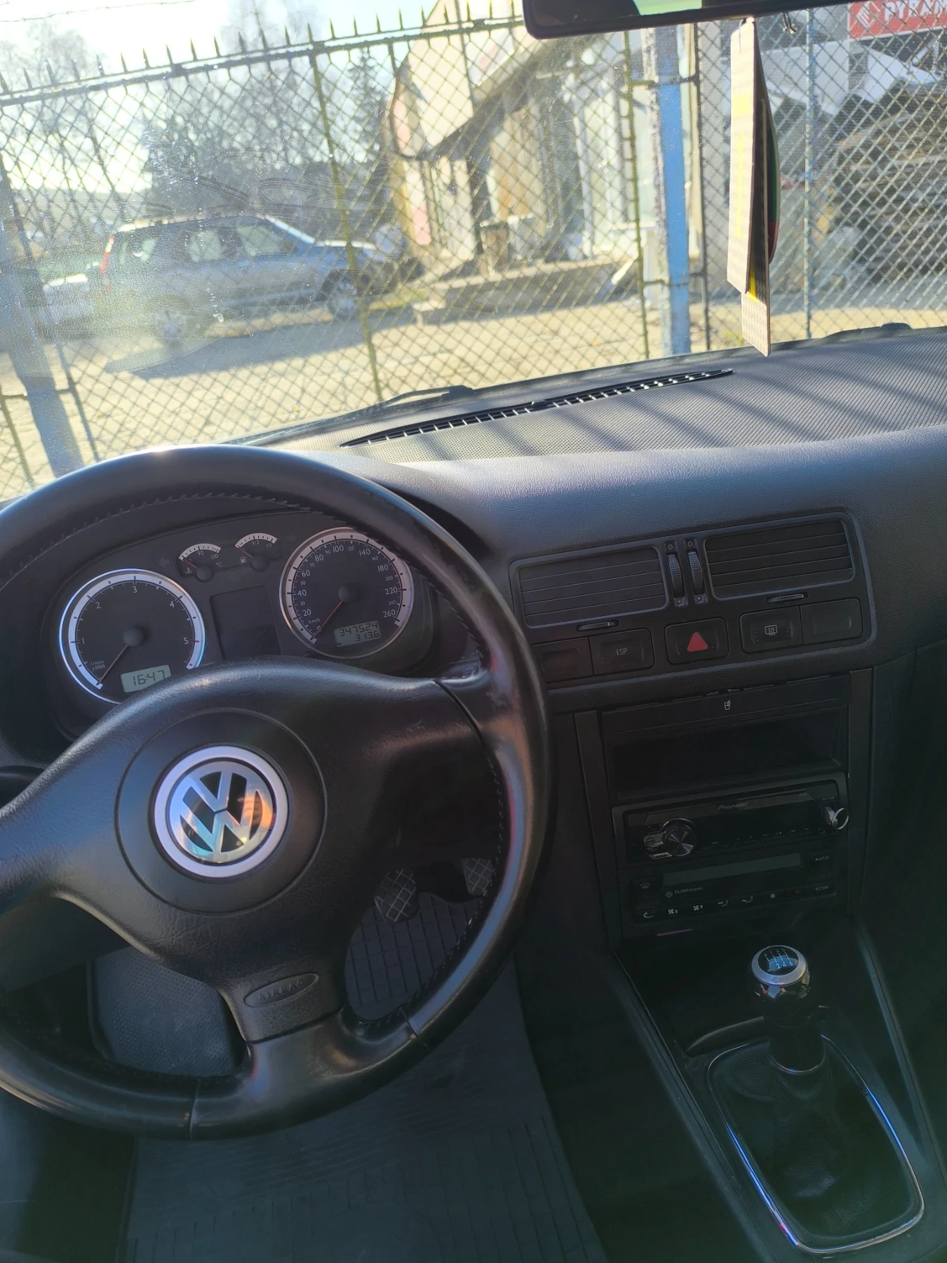 VW Bora, снимка 7 - Автомобили и джипове - 53904204