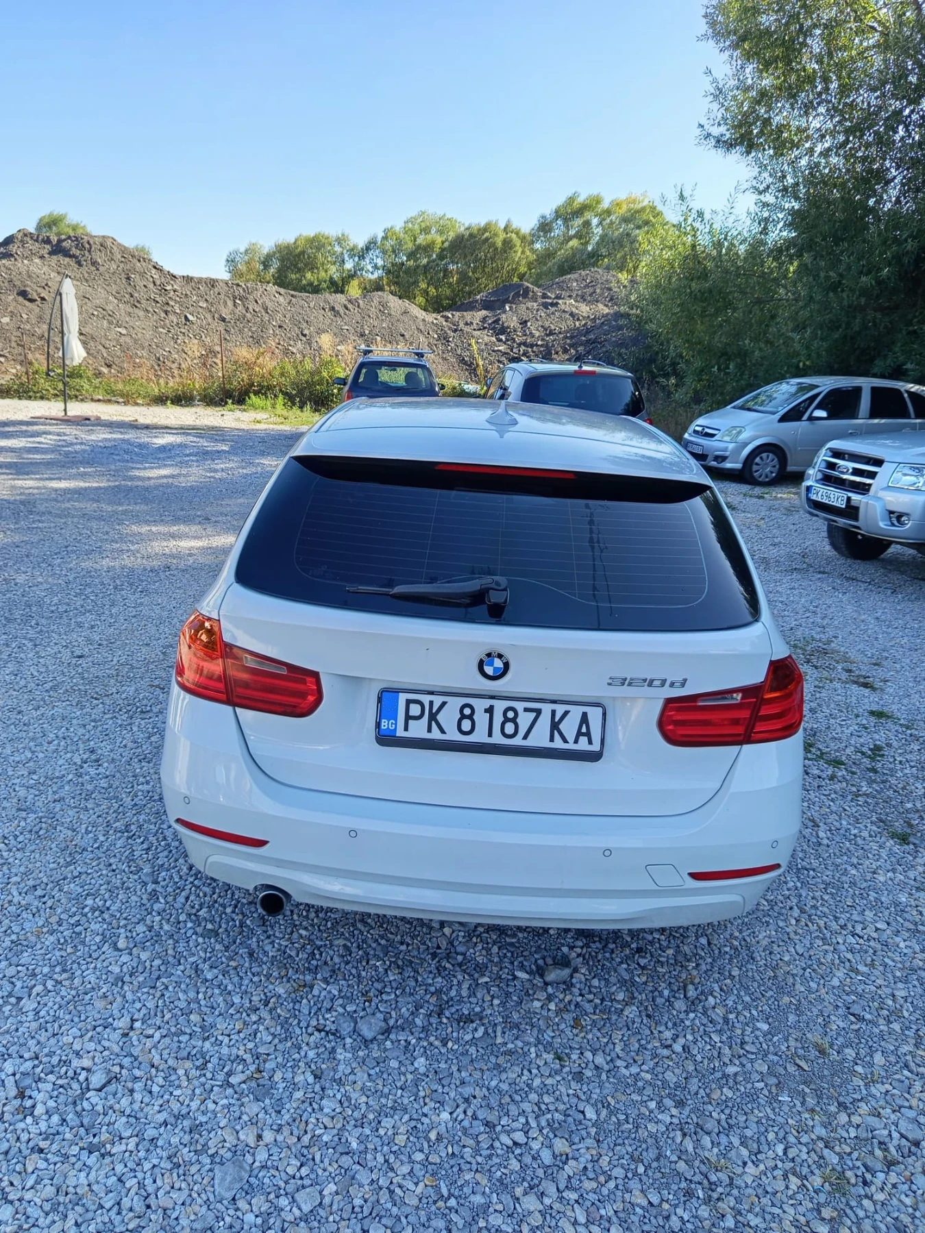 BMW 320 2.0d, снимка 5 - Автомобили и джипове - 54007600