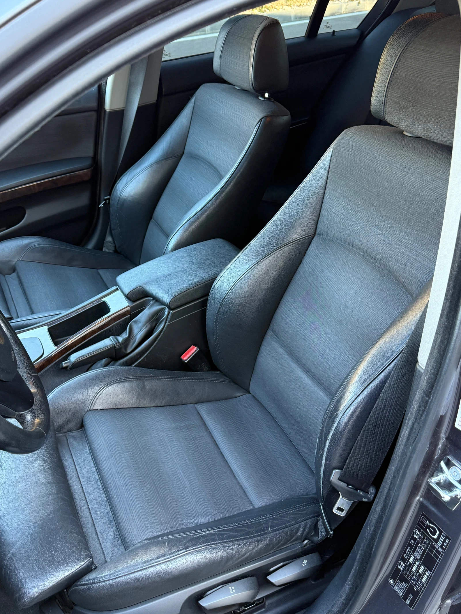 BMW 320, снимка 10 - Автомобили и джипове - 54090044