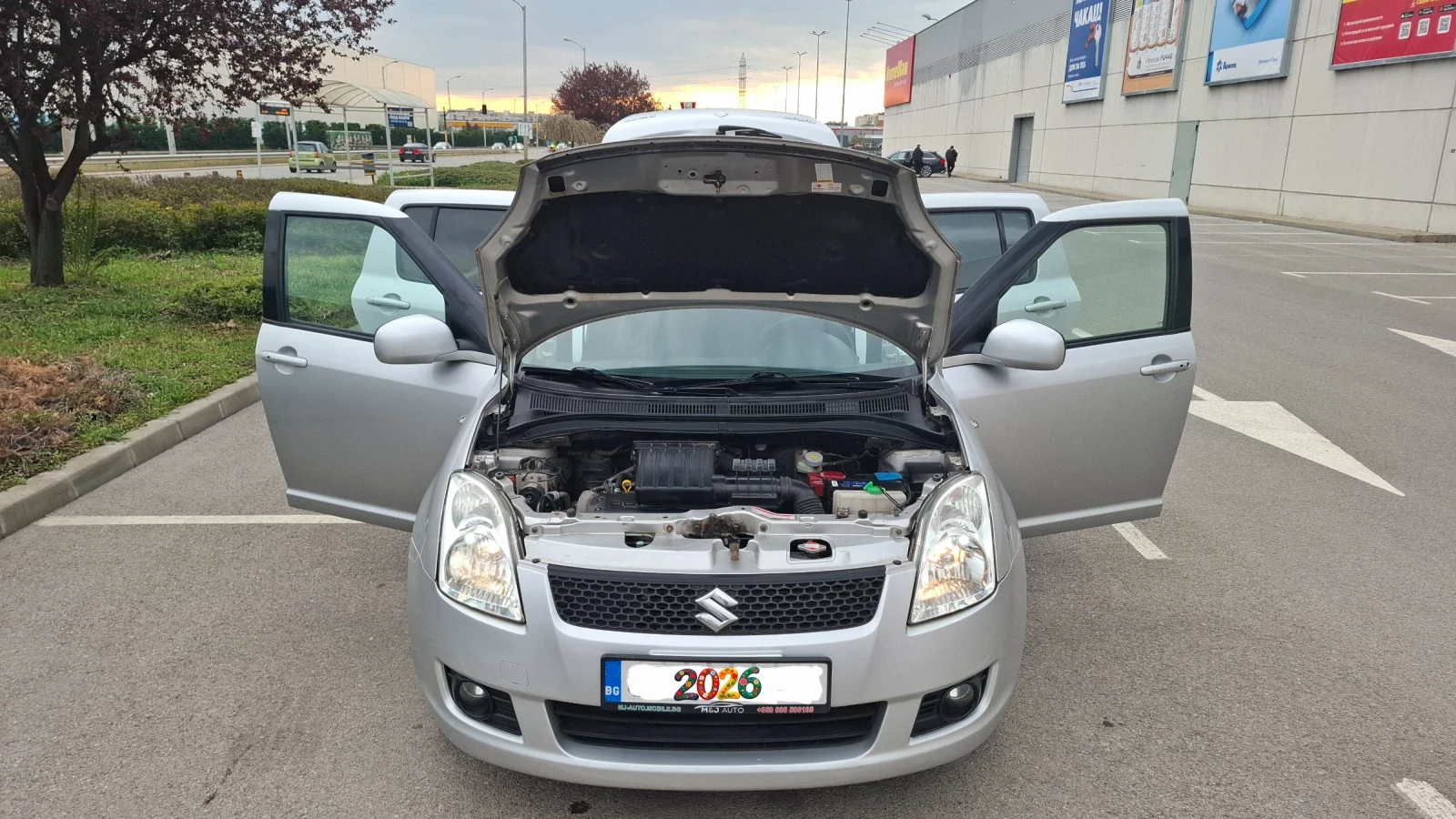 Suzuki Swift, снимка 9 - Автомобили и джипове - 54396440