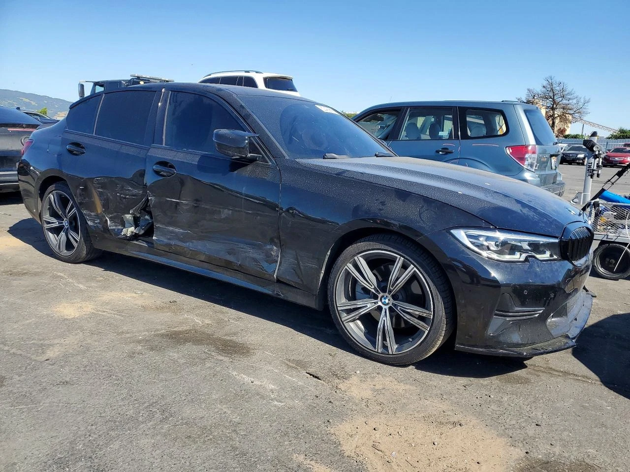 BMW 330 ПОДГРЕВ* КАМЕРА* SUNROOF* KEYLESS* , снимка 2 - Автомобили и джипове - 55086469
