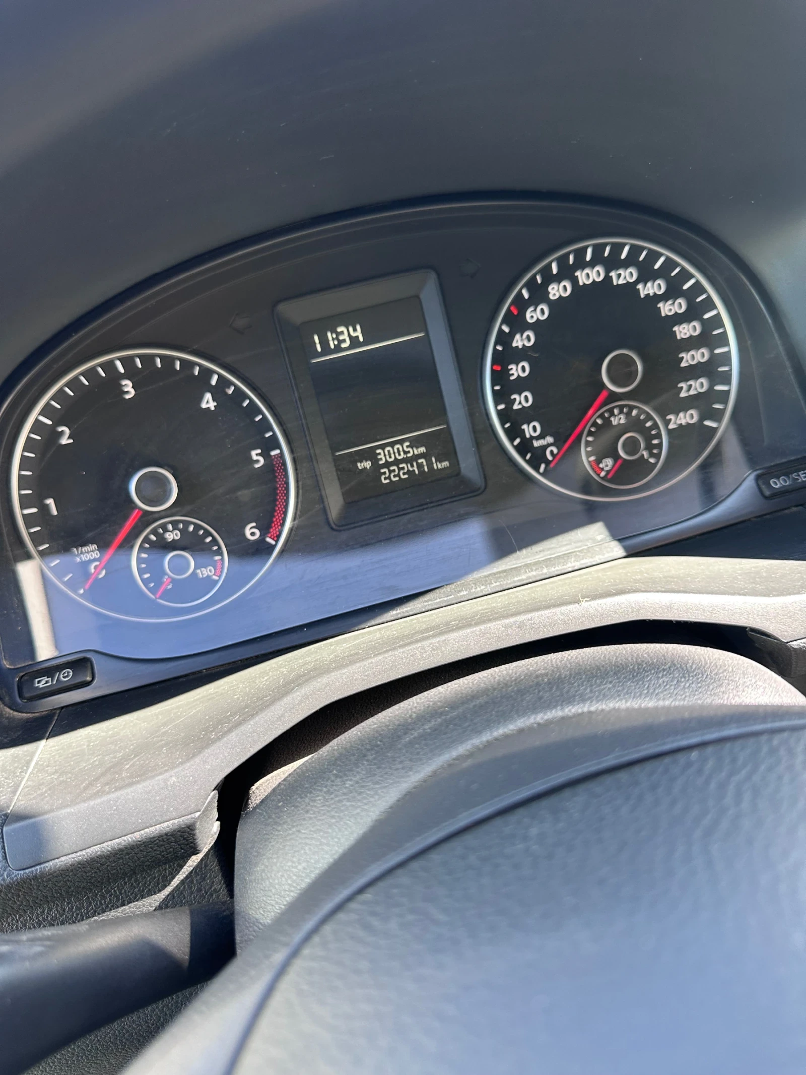 VW Caddy, снимка 7 - Автомобили и джипове - 55179752