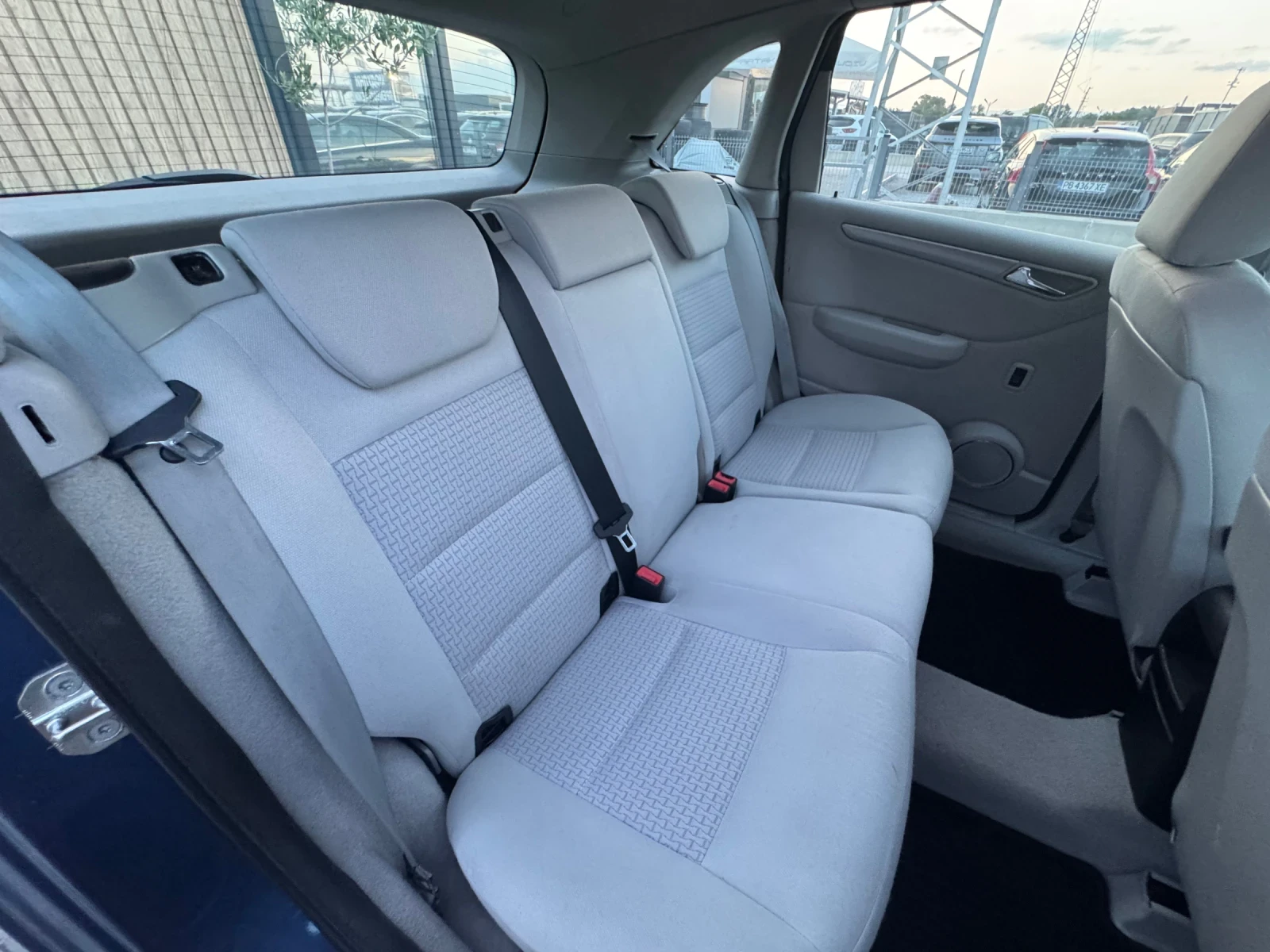 Mercedes-Benz 180 | Mobile.bg � ����������� 12