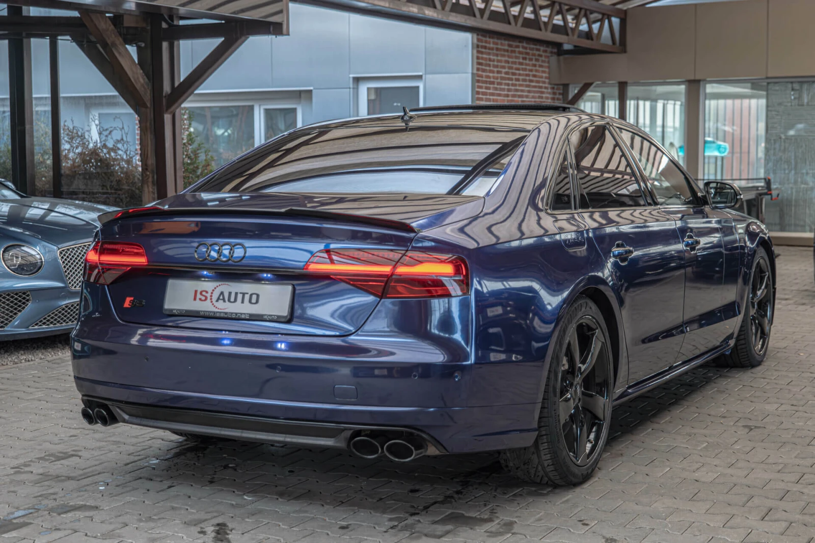 Audi S8 Matrix/Bose/Обдухване/Quattro/Алкантар, снимка 4 - Автомобили и джипове - 55341053
