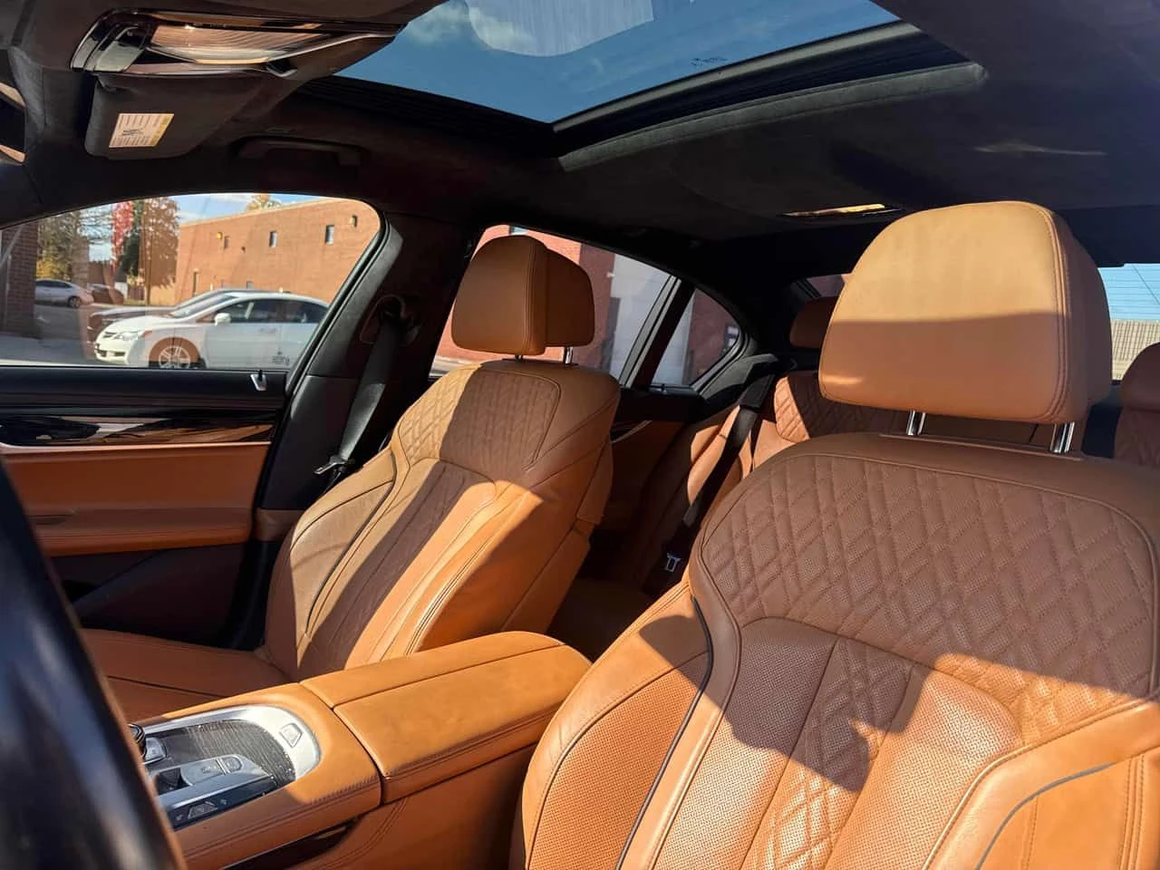 BMW 750 * xDrive * CARFAX * ��������� * ��������� * ������ | Mobile.bg � ����������� 11