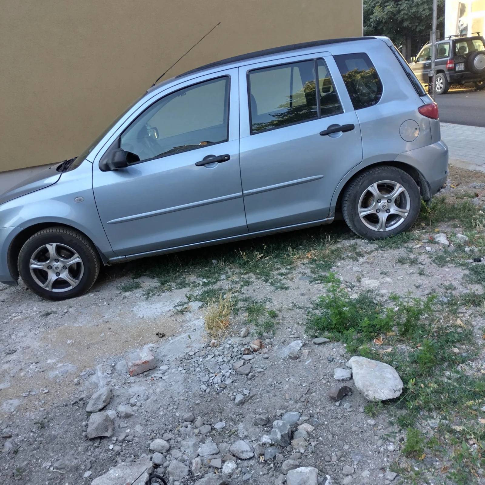 Mazda 2, снимка 3 - Автомобили и джипове - 55579018