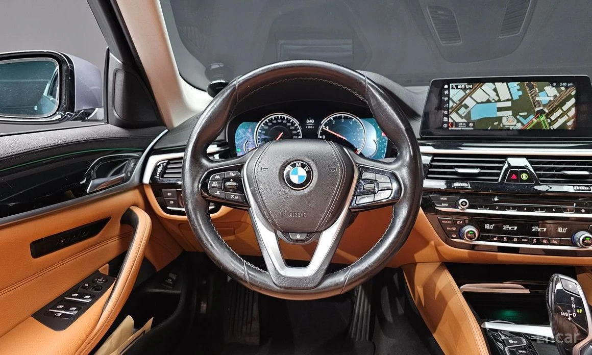 BMW 520, снимка 13 - Автомобили и джипове - 55666672